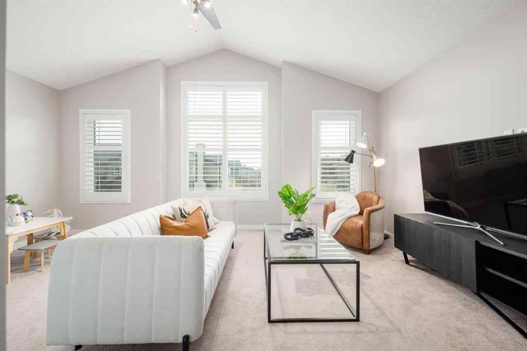 MLS® A2256603 - 133 Cougar Ridge Close SW in Cougar Ridge Calgary, Residential