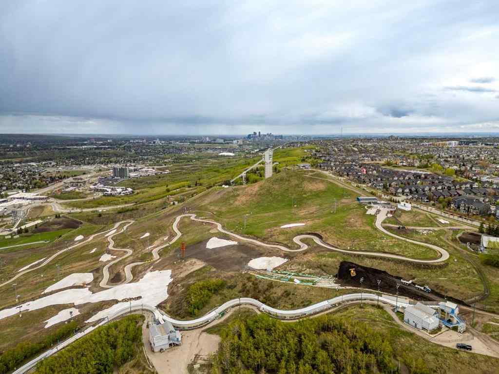 MLS® A2256603 - 133 Cougar Ridge Close SW in Cougar Ridge Calgary, Residential