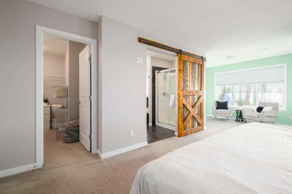 MLS® A2256603 - 133 Cougar Ridge Close SW in Cougar Ridge Calgary, Residential