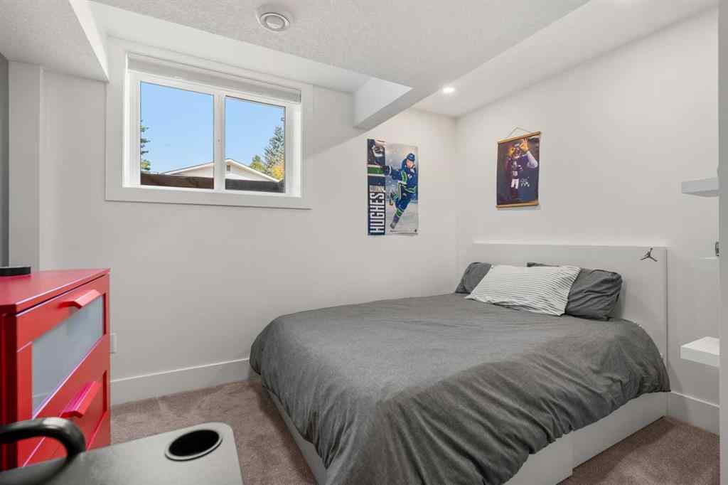 MLS® A2256604 - 235 Lake Wapta Rise SE in Lake Bonavista Calgary, Residential