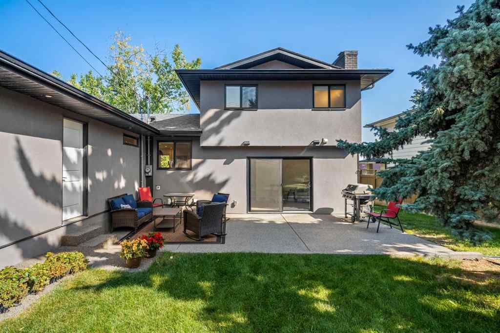MLS® A2256604 - 235 Lake Wapta Rise SE in Lake Bonavista Calgary, Residential