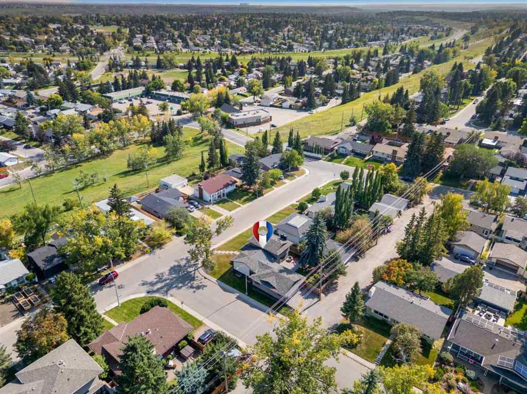 MLS® A2256604 - 235 Lake Wapta Rise SE in Lake Bonavista Calgary, Residential