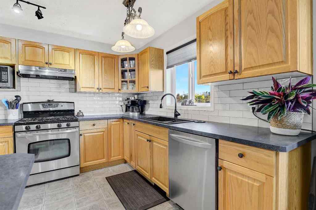 MLS® A2256607 - 735035 Range Road 51   in NONE Sexsmith, Residential