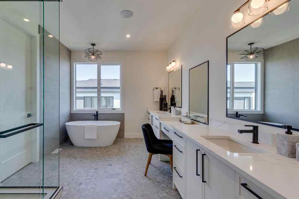 MLS® A2256608 - 48 Elveden Park SW in Springbank Hill Calgary, Residential