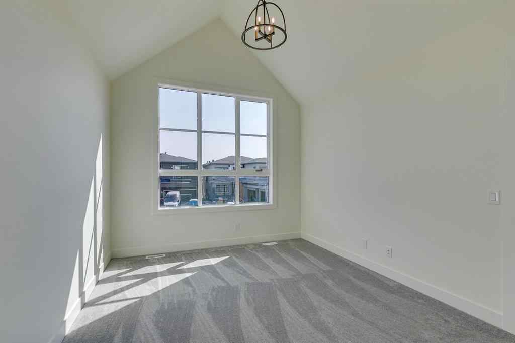 MLS® A2256608 - 48 Elveden Park SW in Springbank Hill Calgary, Residential