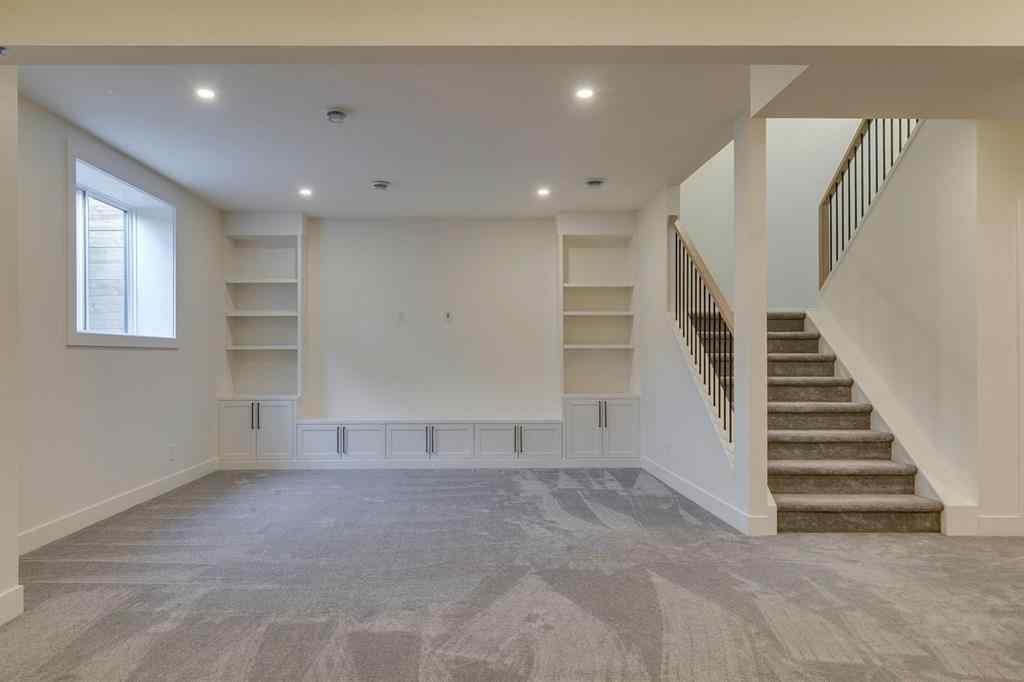 MLS® A2256608 - 48 Elveden Park SW in Springbank Hill Calgary, Residential