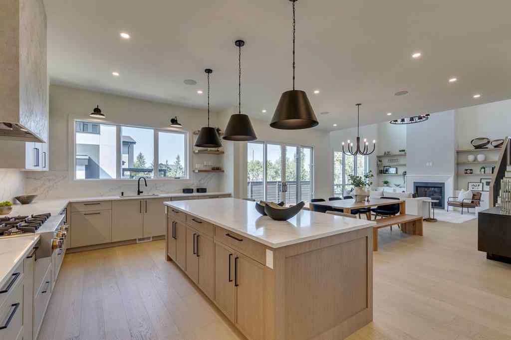 MLS® A2256608 - 48 Elveden Park SW in Springbank Hill Calgary, Residential