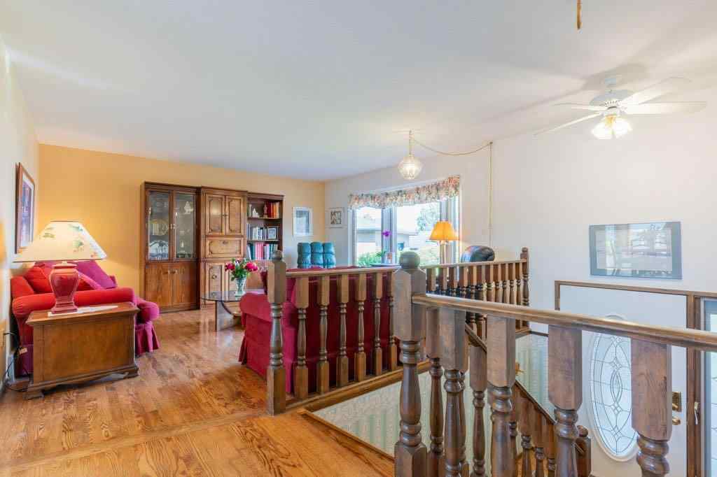 MLS® A2256611 - 17 Iris Court SE in Connaught Medicine Hat, Residential