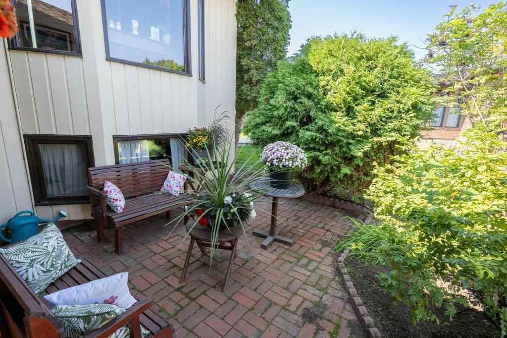 MLS® A2256611 - 17 Iris Court SE in Connaught Medicine Hat, Residential