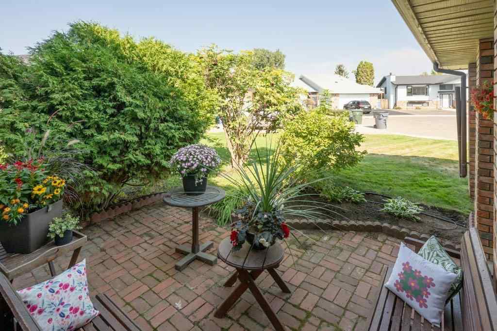 MLS® A2256611 - 17 Iris Court SE in Connaught Medicine Hat, Residential