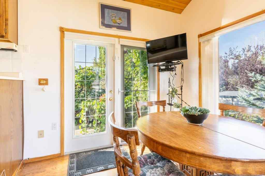 MLS® A2256611 - 17 Iris Court SE in Connaught Medicine Hat, Residential