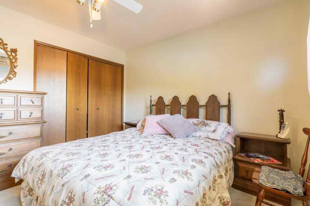 MLS® A2256611 - 17 Iris Court SE in Connaught Medicine Hat, Residential