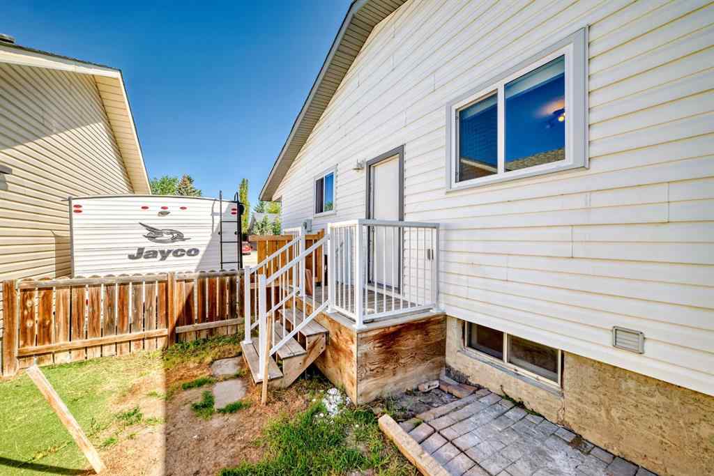 MLS® A2256612 - 66 Eldridge Rise SE in Edgewater Airdrie, Residential
