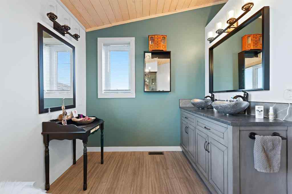 MLS® A2256614 - 33257 10 Range Road   in NONE Rural Mountain View County, Residential