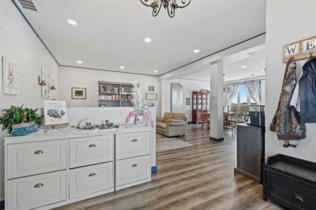 MLS® A2256614 - 33257 10 Range Road   in NONE Rural Mountain View County, Residential