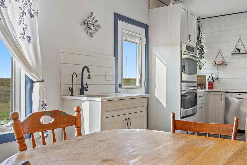 MLS® A2256614 - 33257 10 Range Road   in NONE Rural Mountain View County, Residential