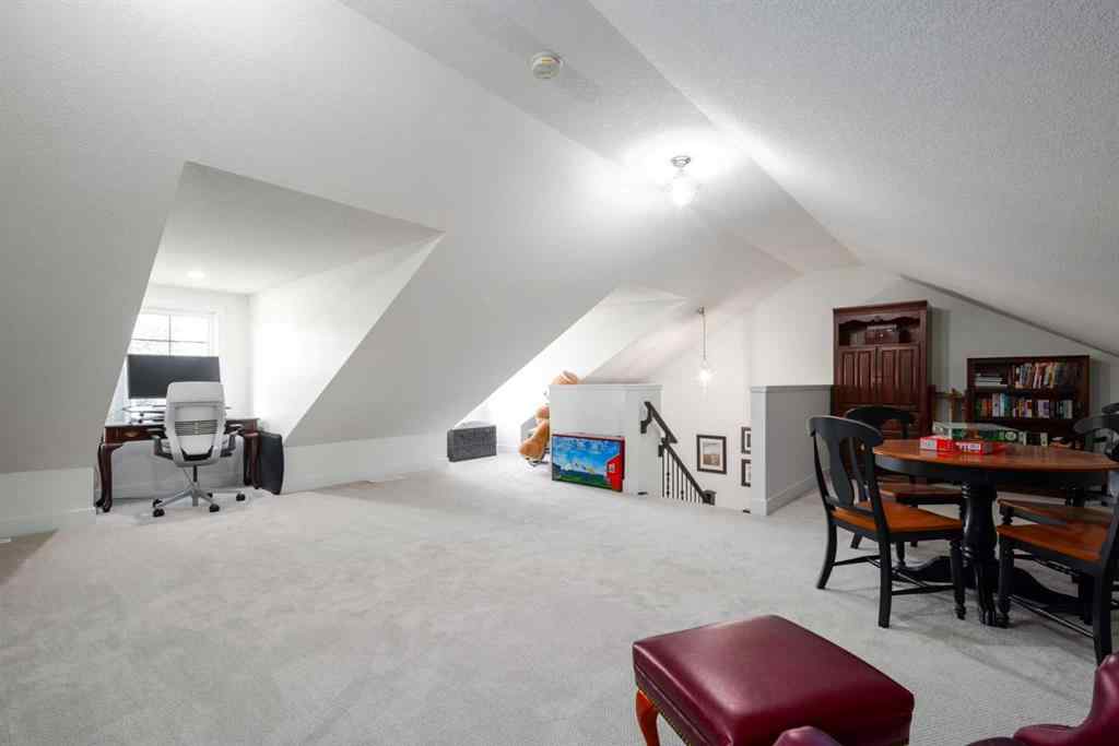 MLS® A2256615 - 2605 26 Avenue SW in Richmond Calgary, Residential