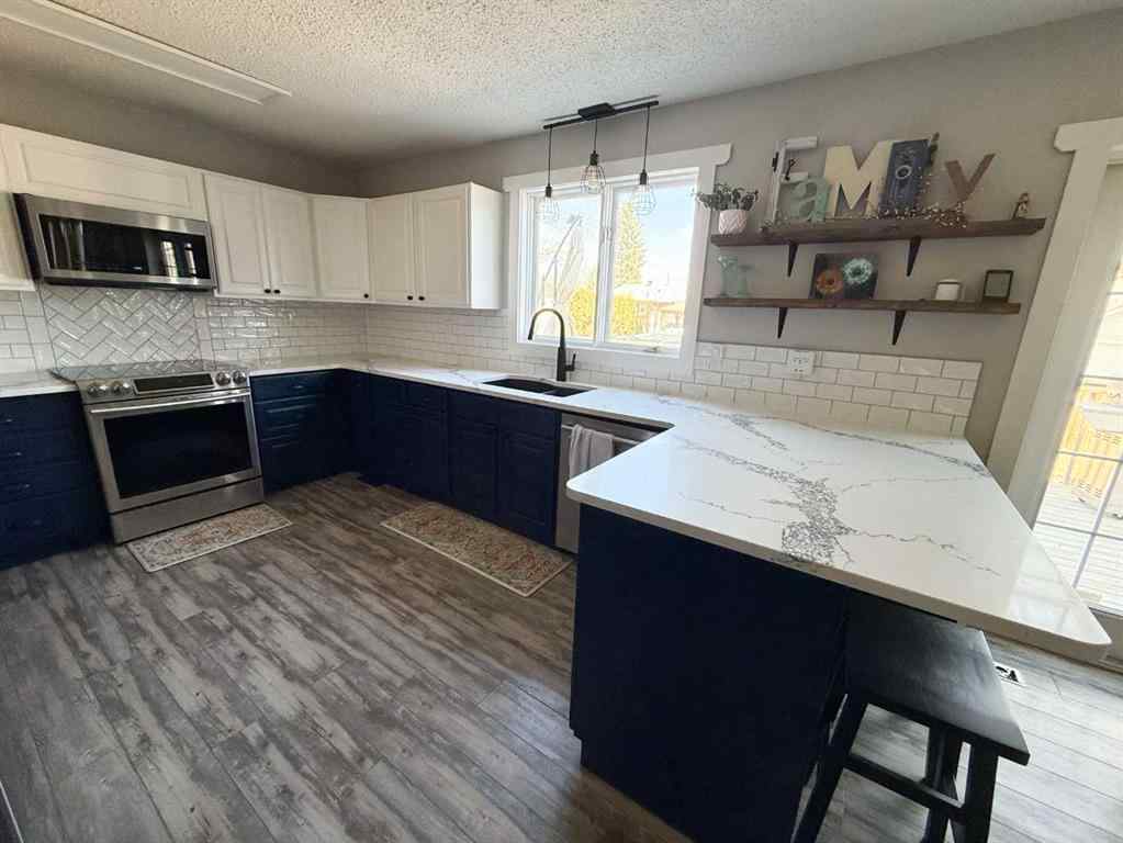 MLS® A2256616 - 72 Chickadee Drive   in NONE Whitecourt, Residential