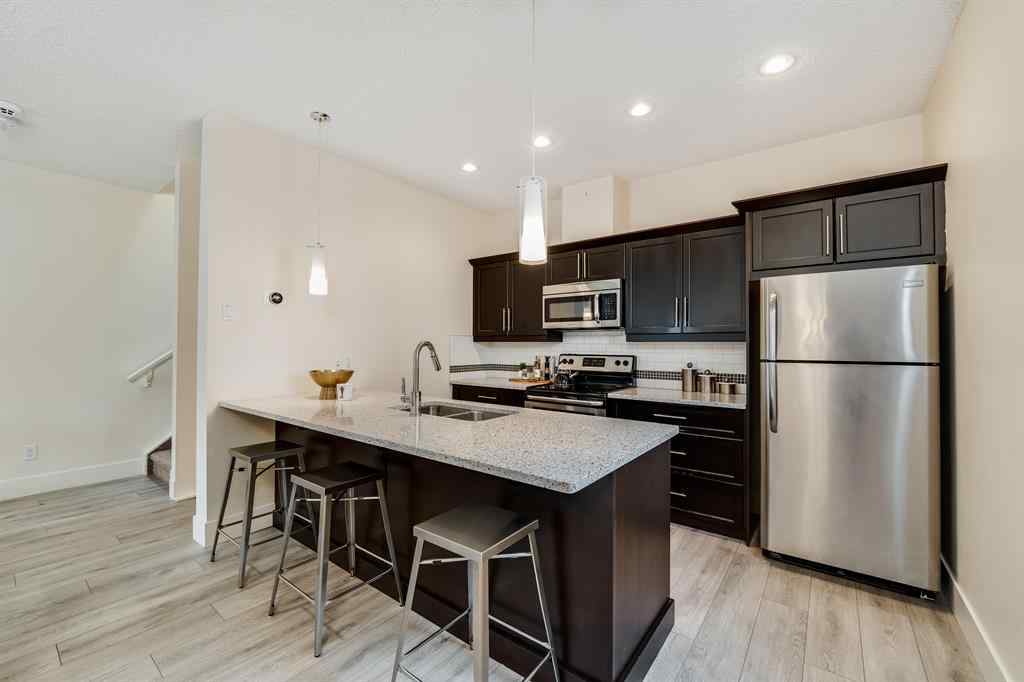 MLS® A2256618 - Unit #2 2008 12 Avenue SW in Sunalta Calgary, Residential