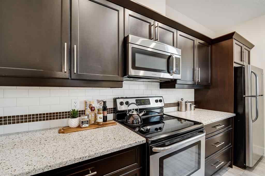 MLS® A2256618 - Unit #2 2008 12 Avenue SW in Sunalta Calgary, Residential