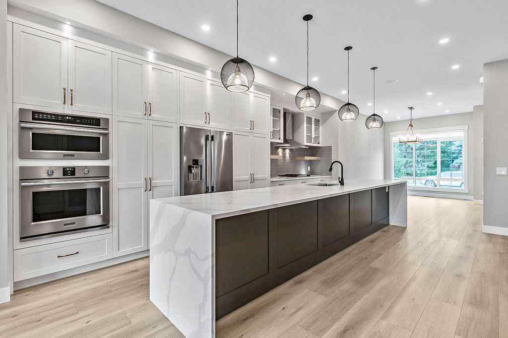 MLS® A2256619 - 910 41 Street SW in Rosscarrock Calgary, Residential