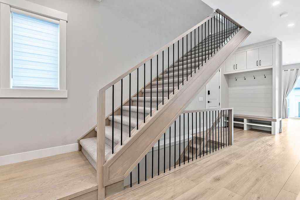 MLS® A2256619 - 910 41 Street SW in Rosscarrock Calgary, Residential