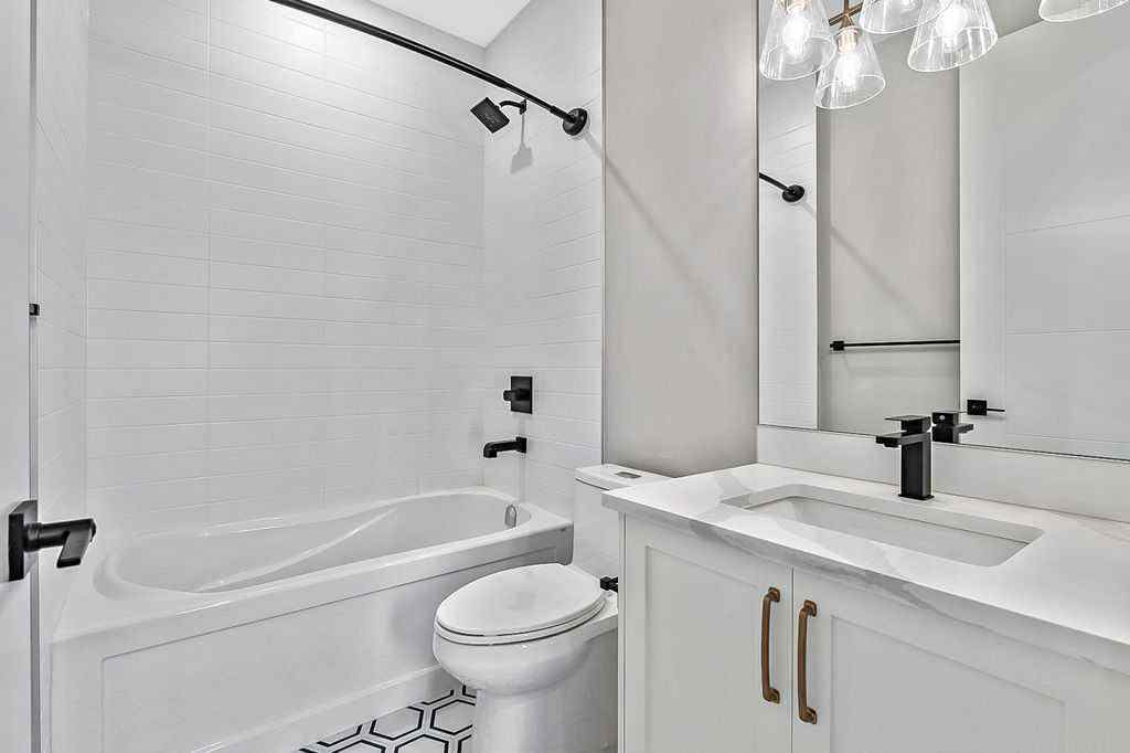 MLS® A2256619 - 910 41 Street SW in Rosscarrock Calgary, Residential
