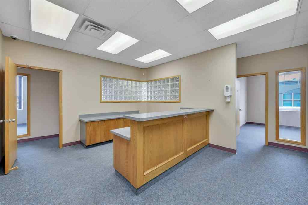 MLS® A2256621 - Unit #4 4910 45 Street  in Downtown Red Deer Red Deer, Commercial