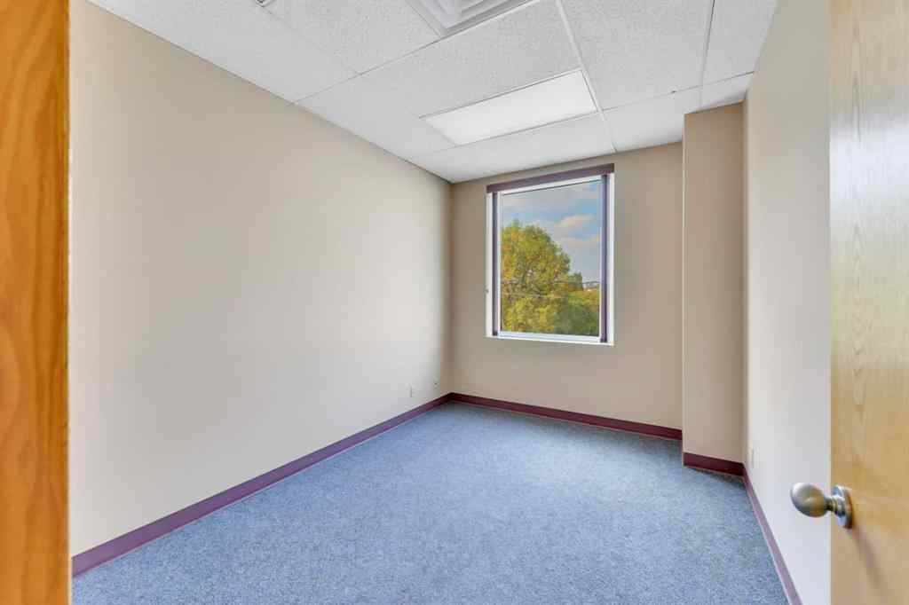 MLS® A2256621 - Unit #4 4910 45 Street  in Downtown Red Deer Red Deer, Commercial