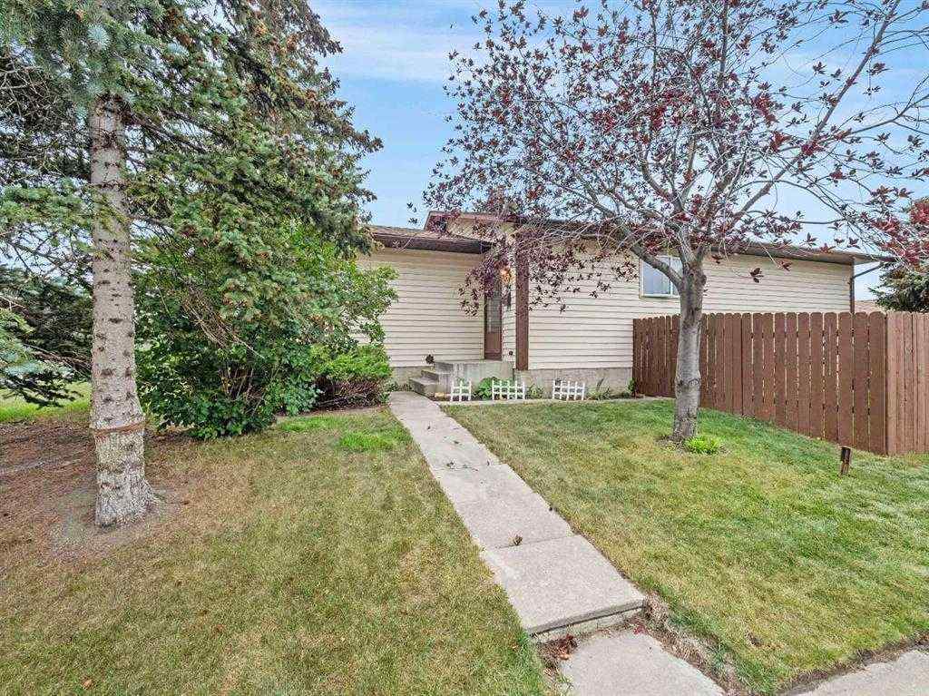 MLS® A2256622 - 115 Whitman Place NE in Whitehorn Calgary, Residential