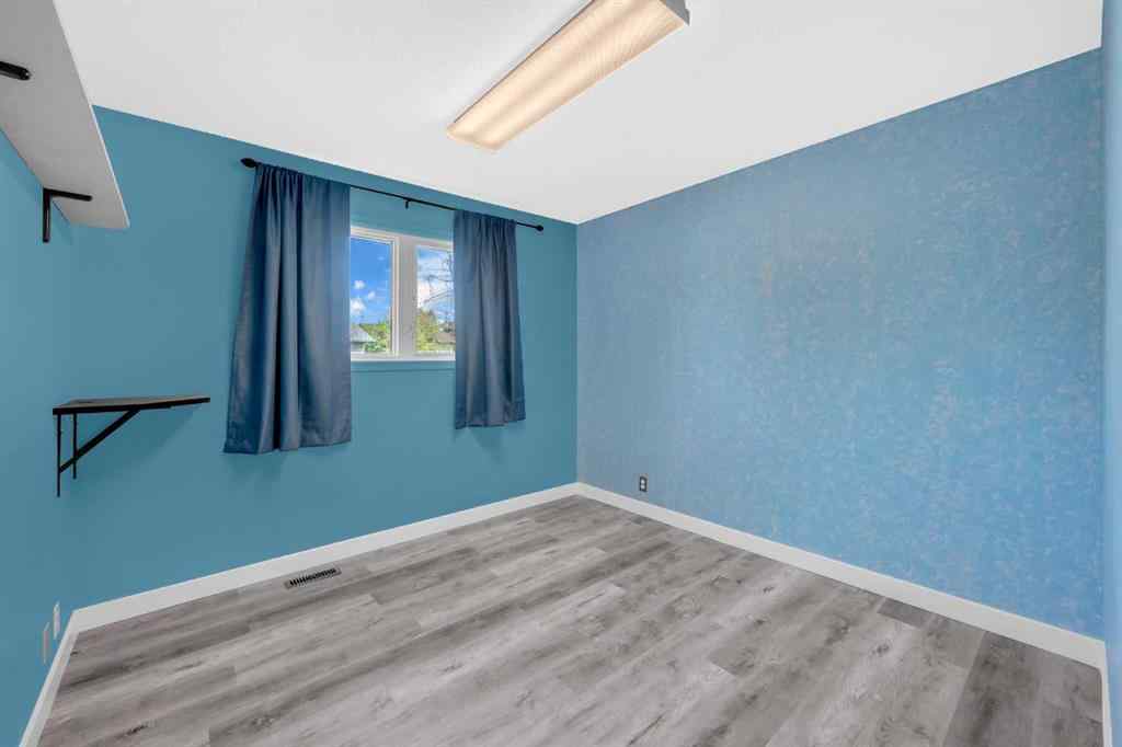 MLS® A2256622 - 115 Whitman Place NE in Whitehorn Calgary, Residential