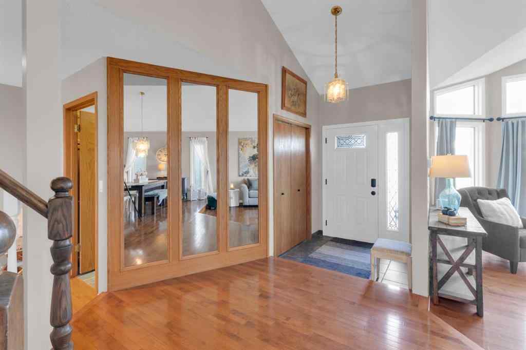 MLS® A2256623 - 240 Woodbriar Place SW in Woodbine Calgary, Residential