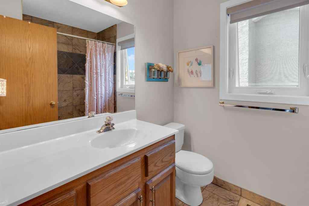MLS® A2256623 - 240 Woodbriar Place SW in Woodbine Calgary, Residential