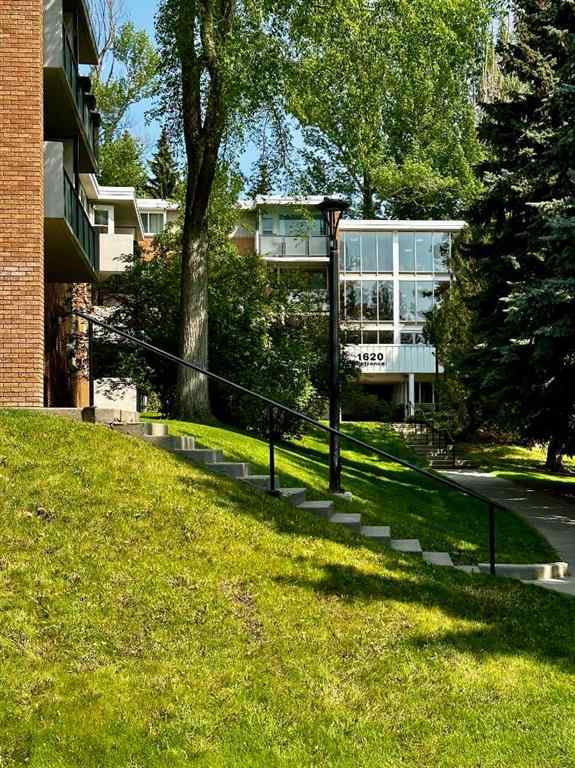 MLS® A2256624 - Unit #109 1616 8 Avenue NW in Hounsfield Heights/Briar Hill Calgary, Residential