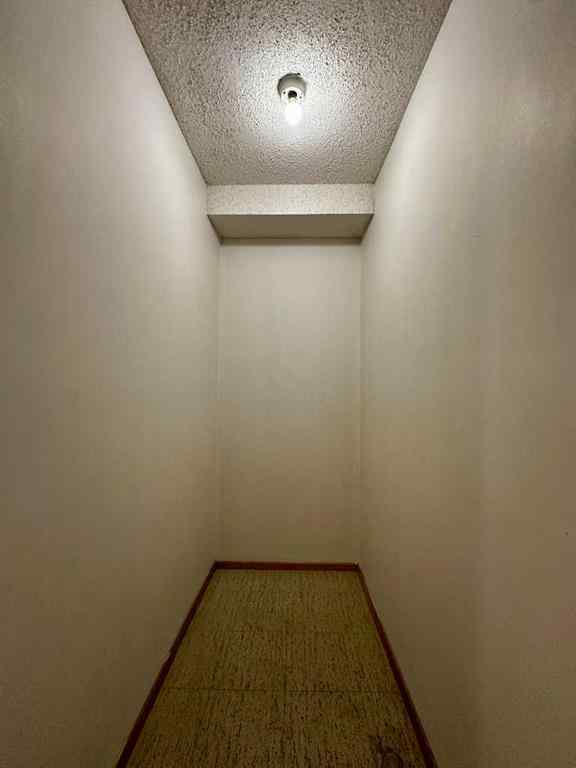 MLS® A2256624 - Unit #109 1616 8 Avenue NW in Hounsfield Heights/Briar Hill Calgary, Residential