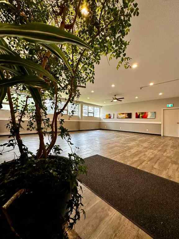 MLS® A2256624 - Unit #109 1616 8 Avenue NW in Hounsfield Heights/Briar Hill Calgary, Residential