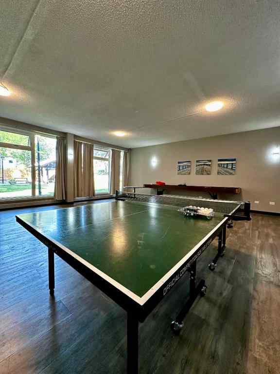 MLS® A2256624 - Unit #109 1616 8 Avenue NW in Hounsfield Heights/Briar Hill Calgary, Residential