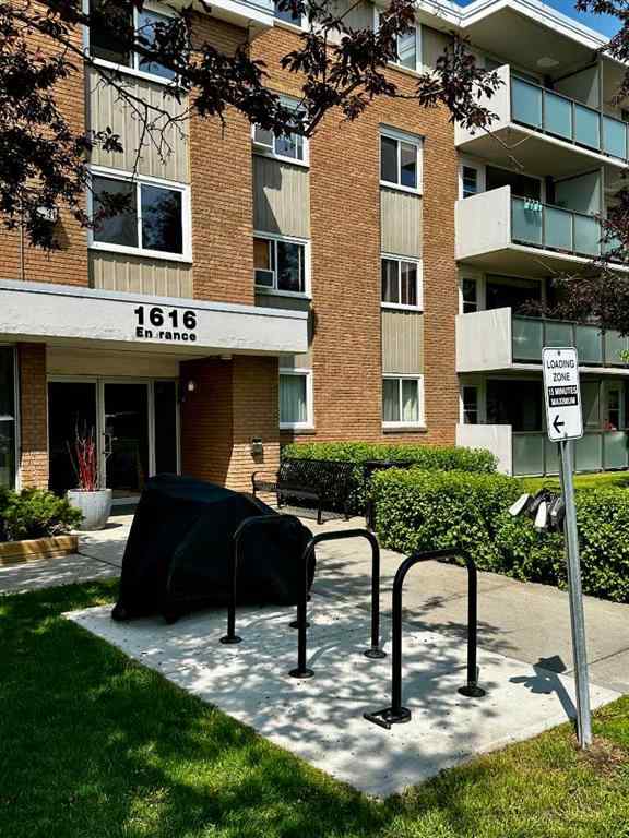 MLS® A2256624 - Unit #109 1616 8 Avenue NW in Hounsfield Heights/Briar Hill Calgary, Residential