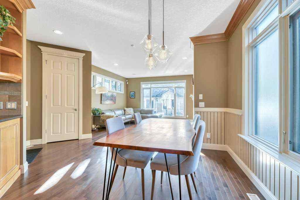 MLS® A2256625 - 2221 26 Street SW in Killarney/Glengarry Calgary, Residential