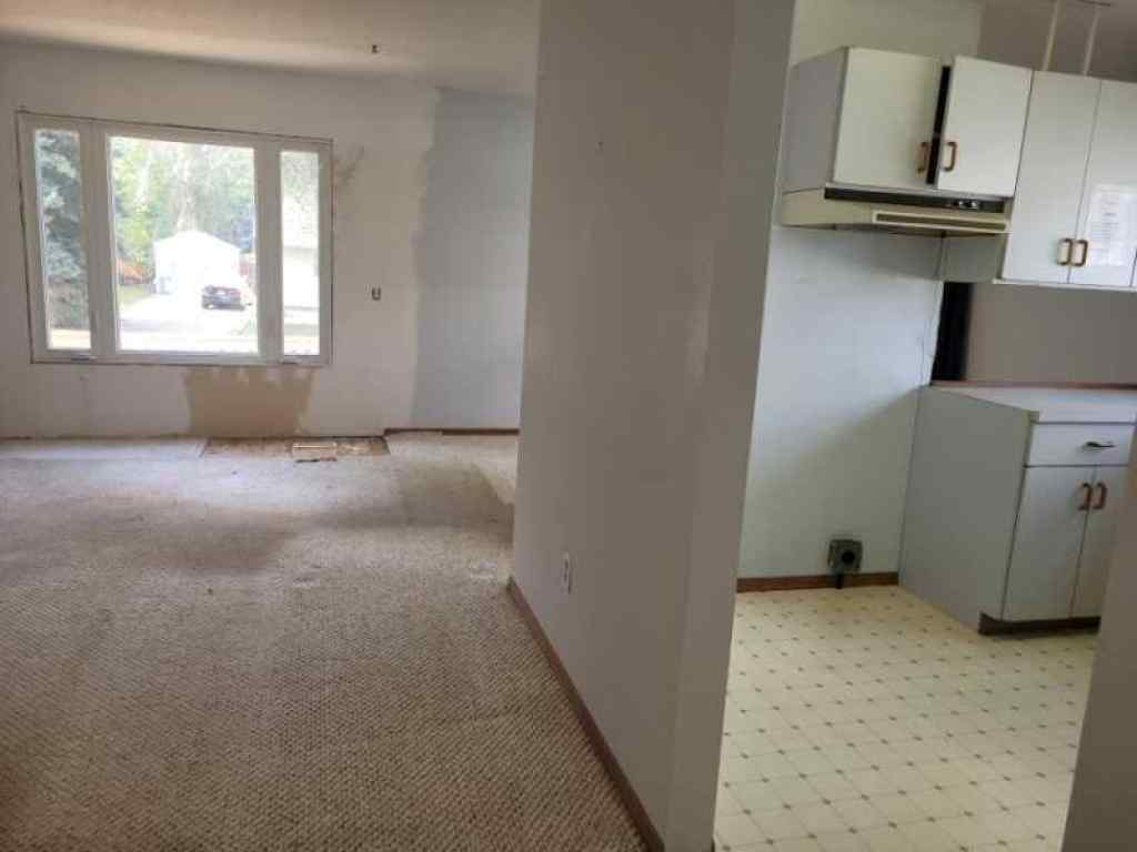 MLS® A2256632 - 4413 48 Street   in NONE Forestburg, Residential