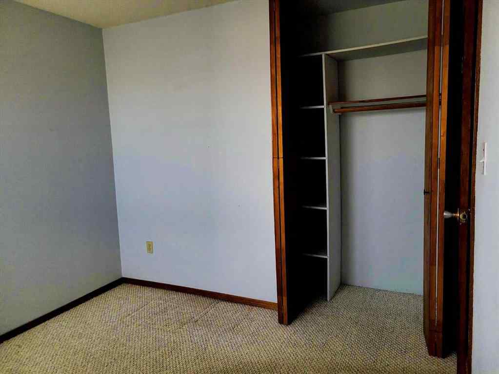 MLS® A2256632 - 4413 48 Street   in NONE Forestburg, Residential