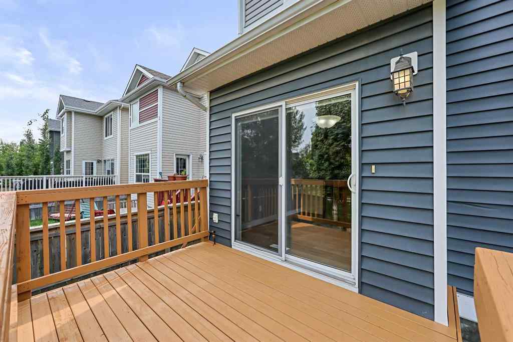 MLS® A2256635 - 8018 Cougar Ridge Avenue SW in Cougar Ridge Calgary, Residential