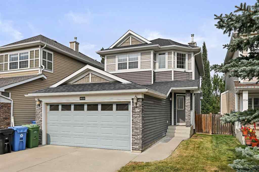 MLS® A2256635 - 8018 Cougar Ridge Avenue SW in Cougar Ridge Calgary, Residential