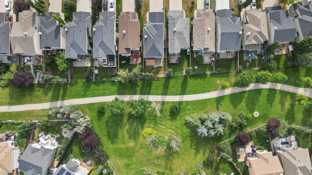 MLS® A2256635 - 8018 Cougar Ridge Avenue SW in Cougar Ridge Calgary, Residential