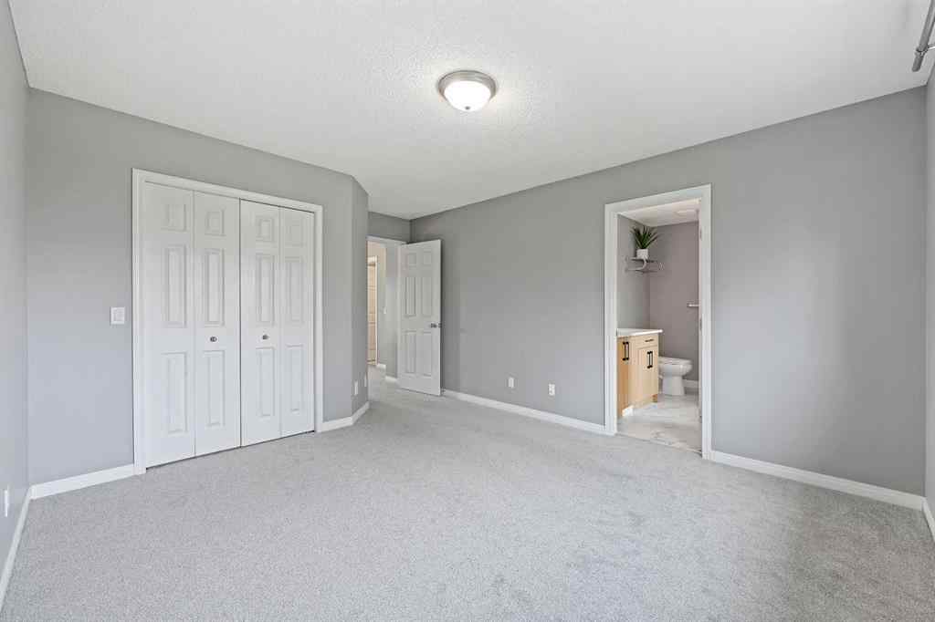 MLS® A2256635 - 8018 Cougar Ridge Avenue SW in Cougar Ridge Calgary, Residential