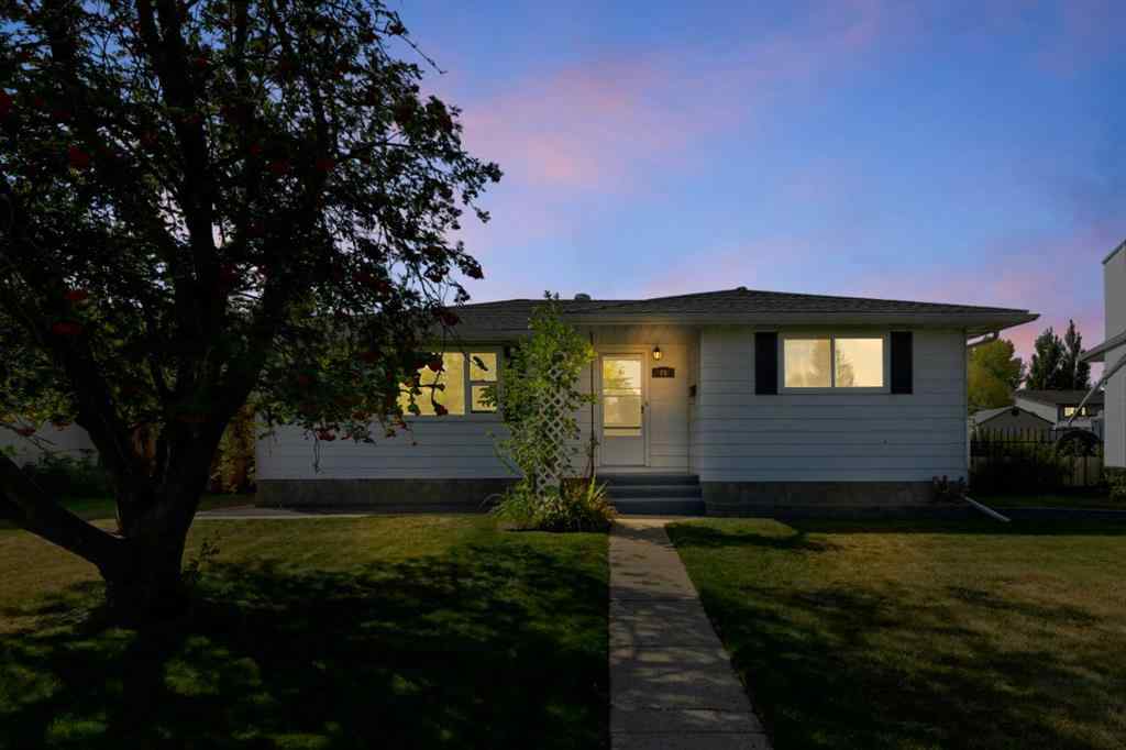 MLS® A2256637 - 25 Odstone Green  in Oriole Park Red Deer, Residential