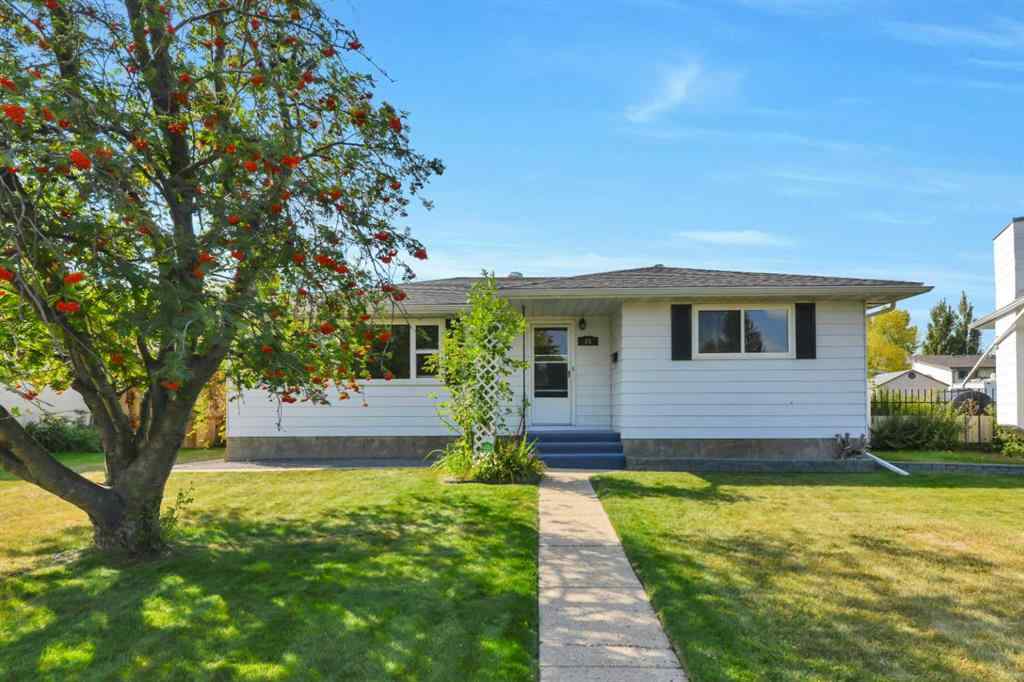 MLS® A2256637 - 25 Odstone Green  in Oriole Park Red Deer, Residential