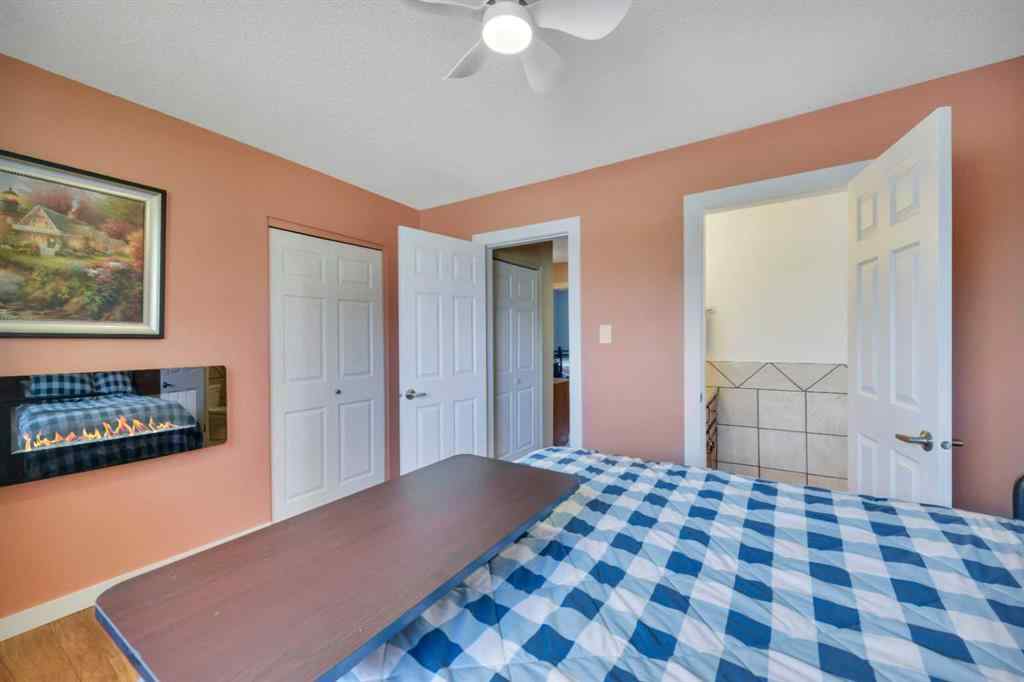 MLS® A2256637 - 25 Odstone Green  in Oriole Park Red Deer, Residential