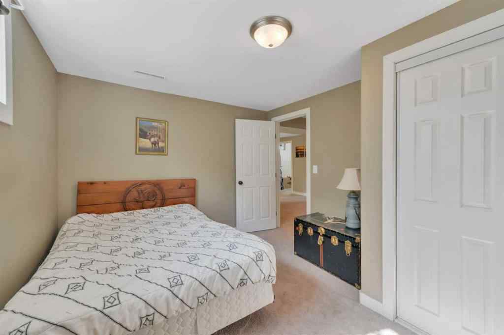 MLS® A2256637 - 25 Odstone Green  in Oriole Park Red Deer, Residential