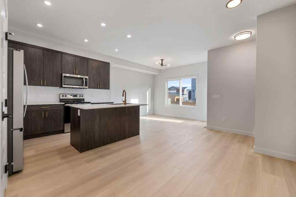 MLS® A2256638 - 245 Waterford Heath  in Waterford Chestermere, Residential